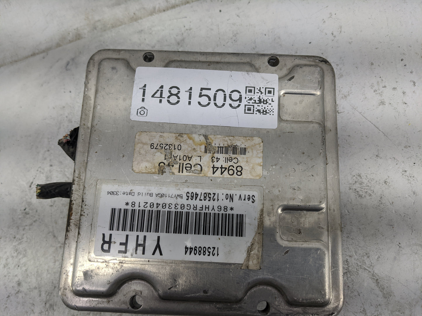 2004-2005 Cadillac Deville PCM Engine Control Computer ECU ECM PCU OEM P/N:12588944 12587465, 5WY7110GA, YHFR Fits Fits 2004