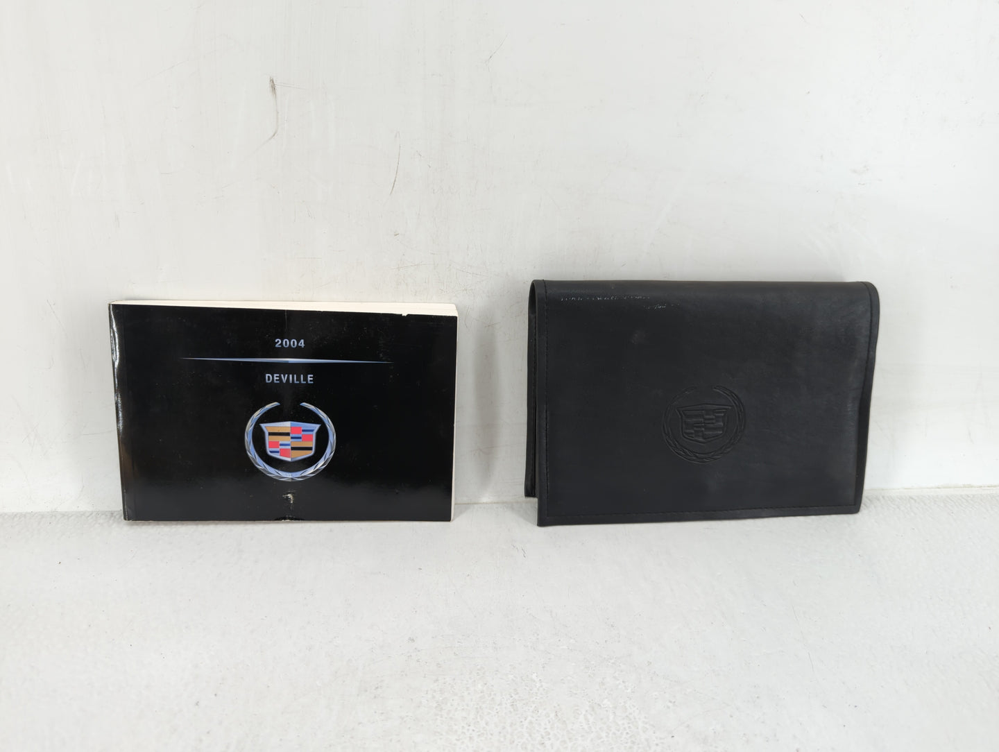 2004 Cadillac Deville Owners Manual Book Guide OEM Used Auto Parts - Oemusedautoparts1.com
