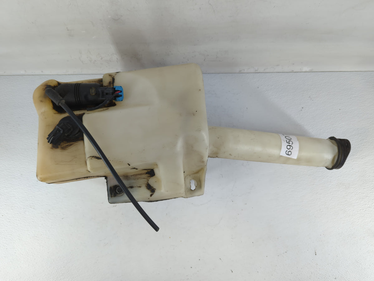 2000 Cadillac Deville Radiator Coolant Overflow Expansion Tank Bottle 695072 - Oemusedautoparts1.com