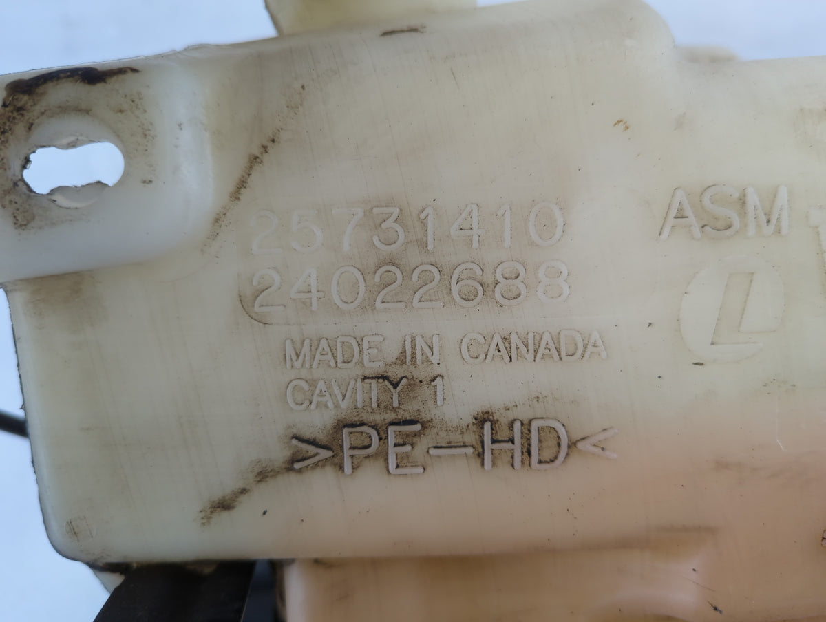 2000 Cadillac Deville Radiator Coolant Overflow Expansion Tank Bottle 695072 - Oemusedautoparts1.com