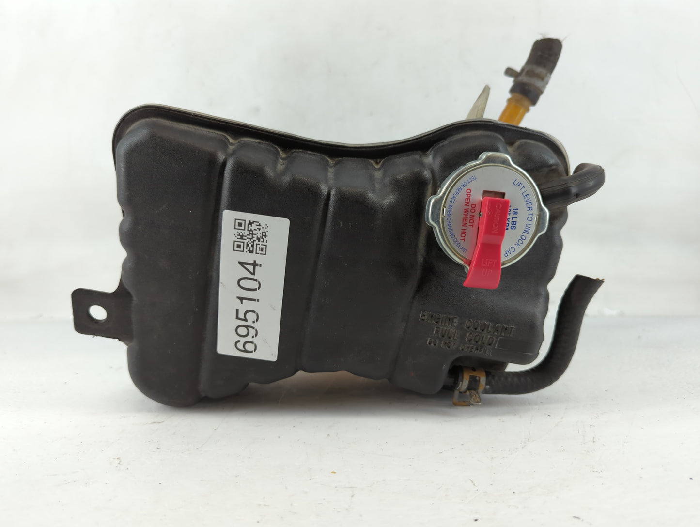 2000 Cadillac Deville Radiator Coolant Overflow Expansion Tank Bottle - Oemusedautoparts1.com