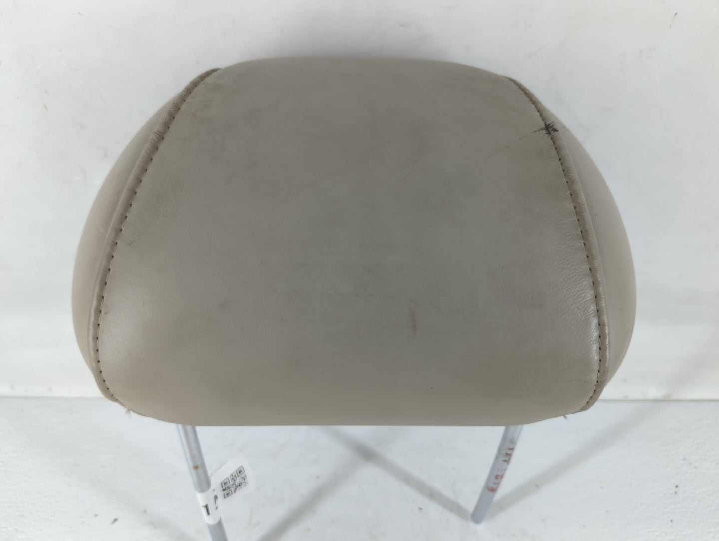 2004-2005 Cadillac Deville Headrest Head Rest Front Driver Passenger Seat Fits Fits 2004 2005 OEM Used Auto Parts - Oemuseda