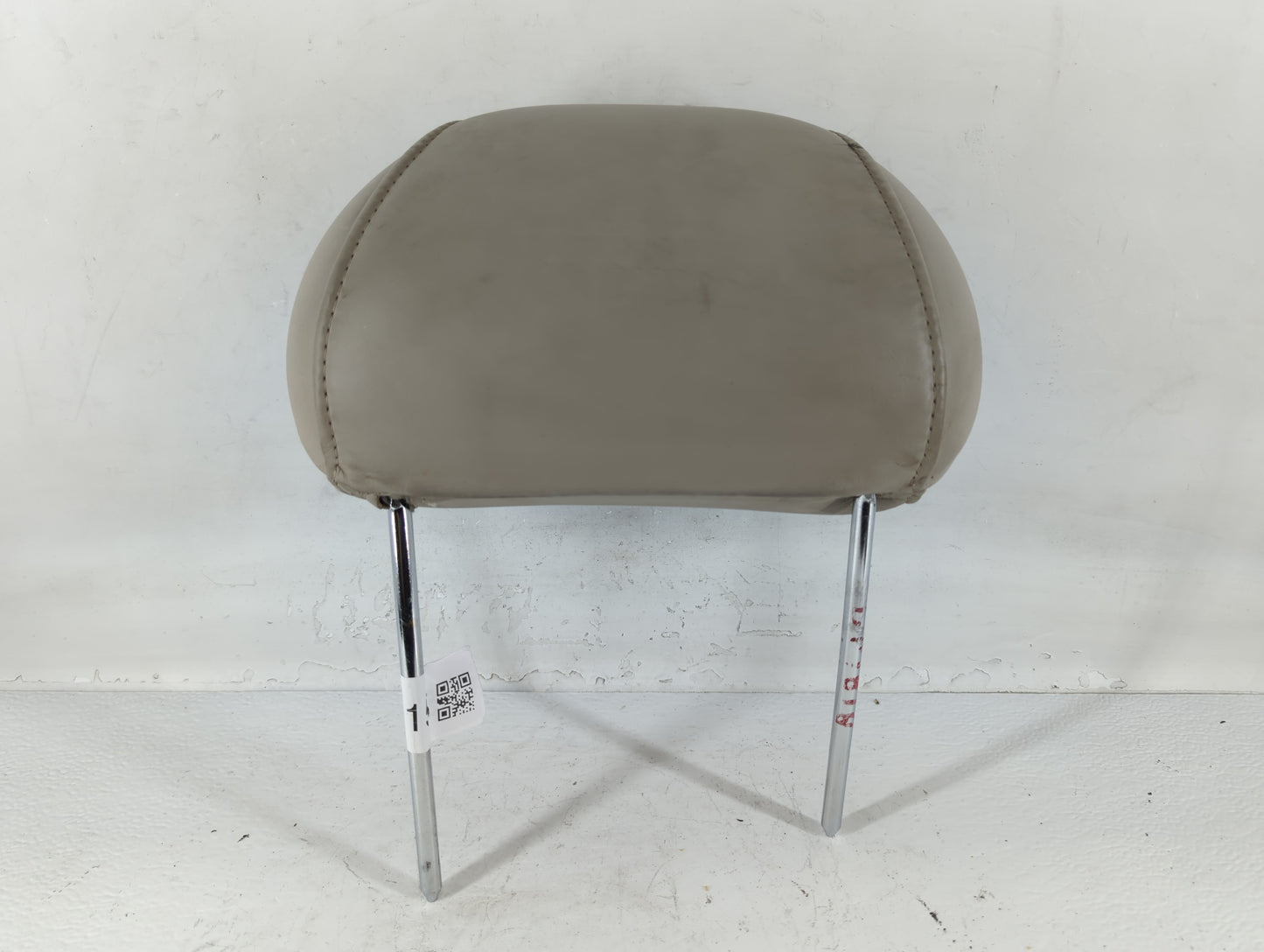 2004-2005 Cadillac Deville Headrest Head Rest Front Driver Passenger Seat Fits Fits 2004 2005 OEM Used Auto Parts - Oemuseda