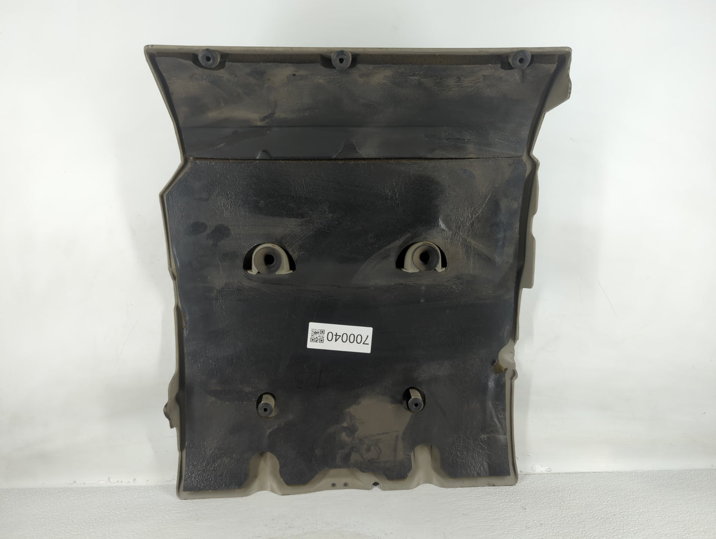 2004 Cadillac Deville Engine Cover - Oemusedautoparts1.com