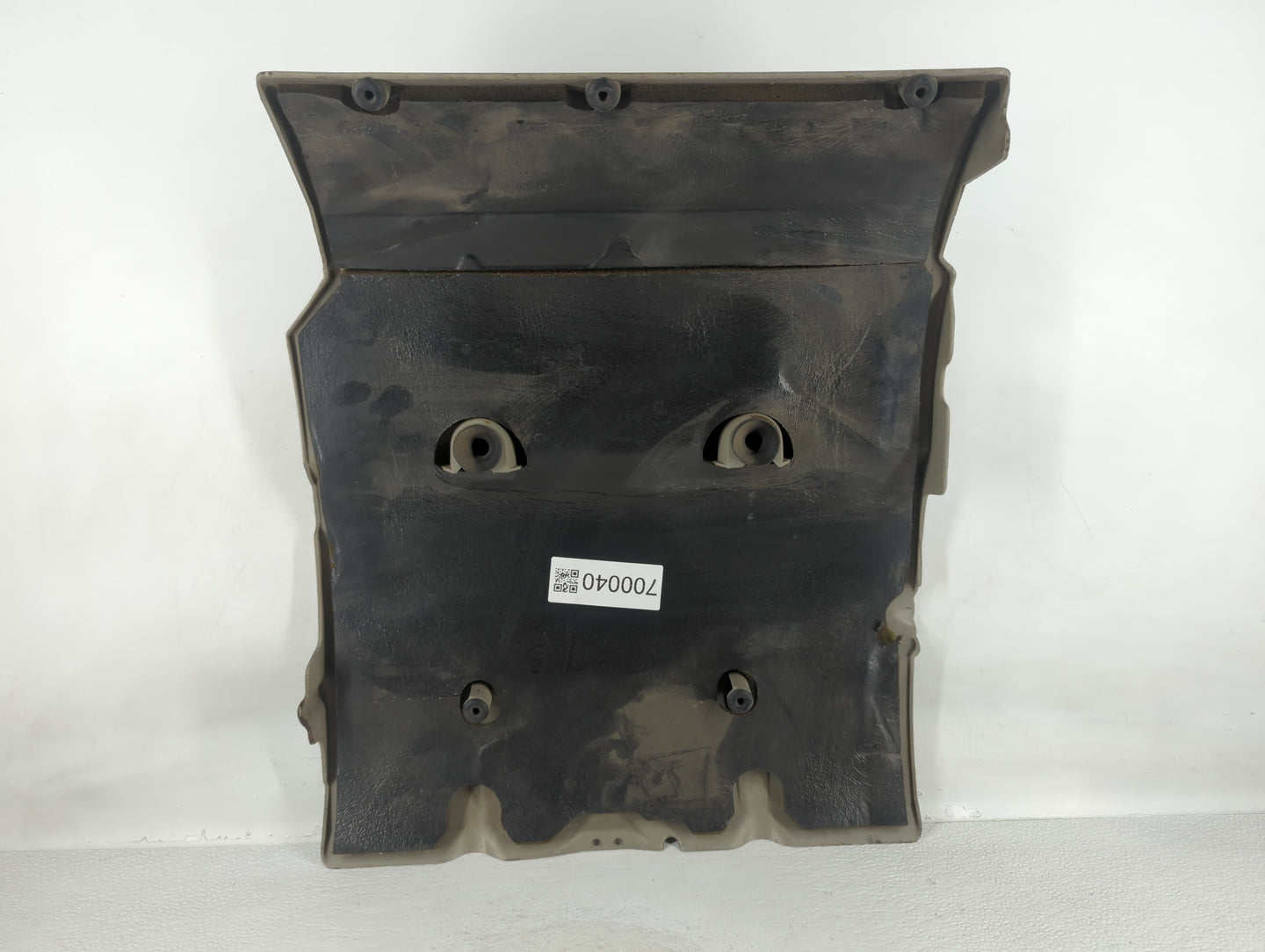 2004 Cadillac Deville Engine Cover - Oemusedautoparts1.com