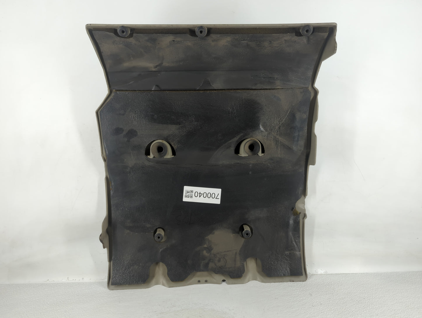 2004 Cadillac Deville Engine Cover - Oemusedautoparts1.com
