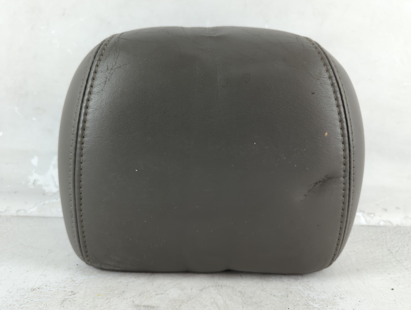 2003-2006 Cadillac Escalade Headrest Head Rest Front Driver Passenger Seat Fits Fits 2003 2004 2005 2006 OEM Used Auto Parts