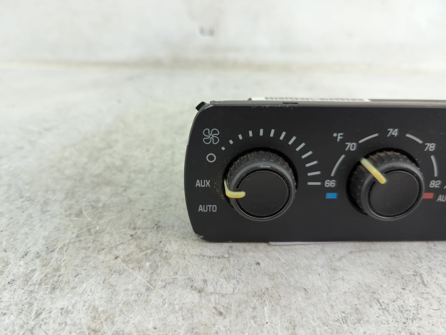 2003-2006 Cadillac Escalade Climate Control Module Temperature AC/Heater Replacement P/N:15112020 Fits Fits 2003 2004 2005 2