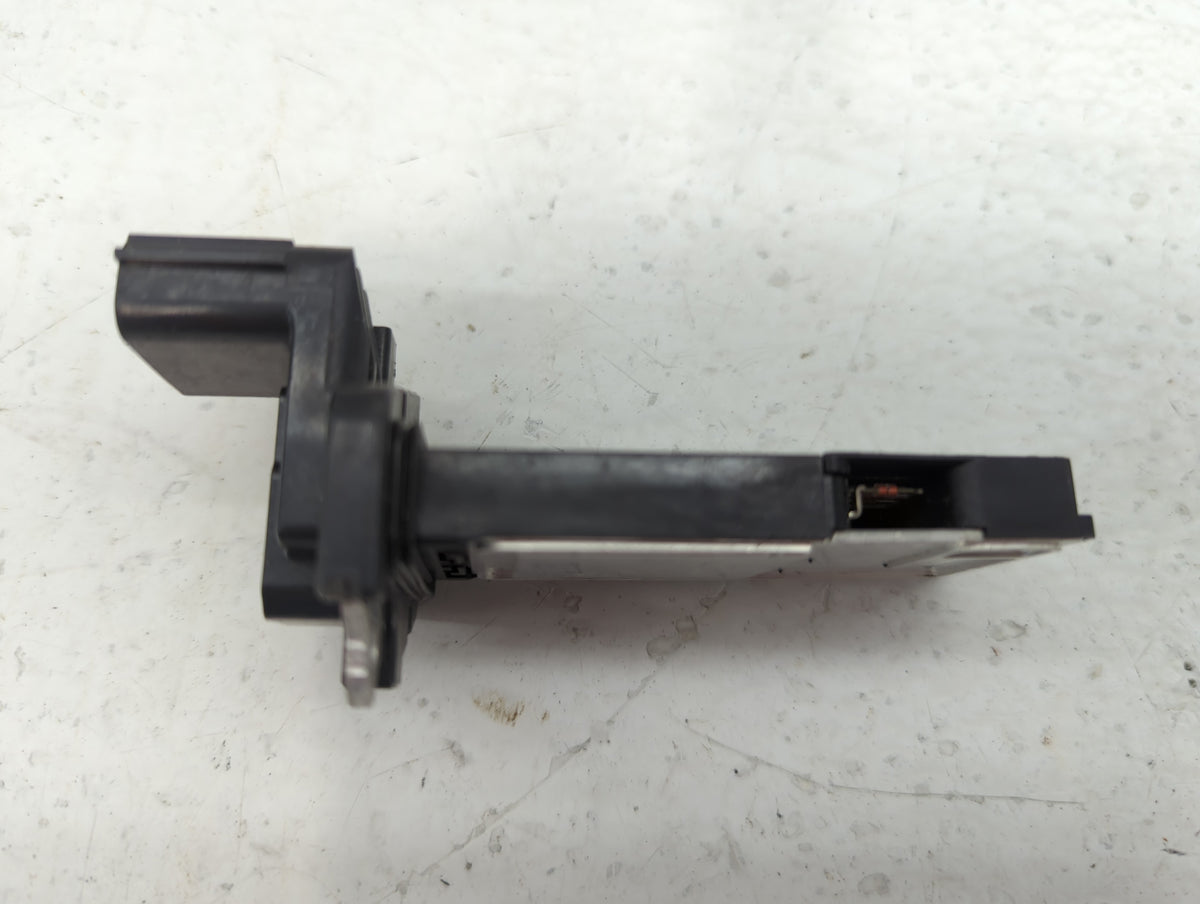 2002-2006 Cadillac Escalade Mass Air Flow Meter Maf Sensor - Oemusedautoparts1.com