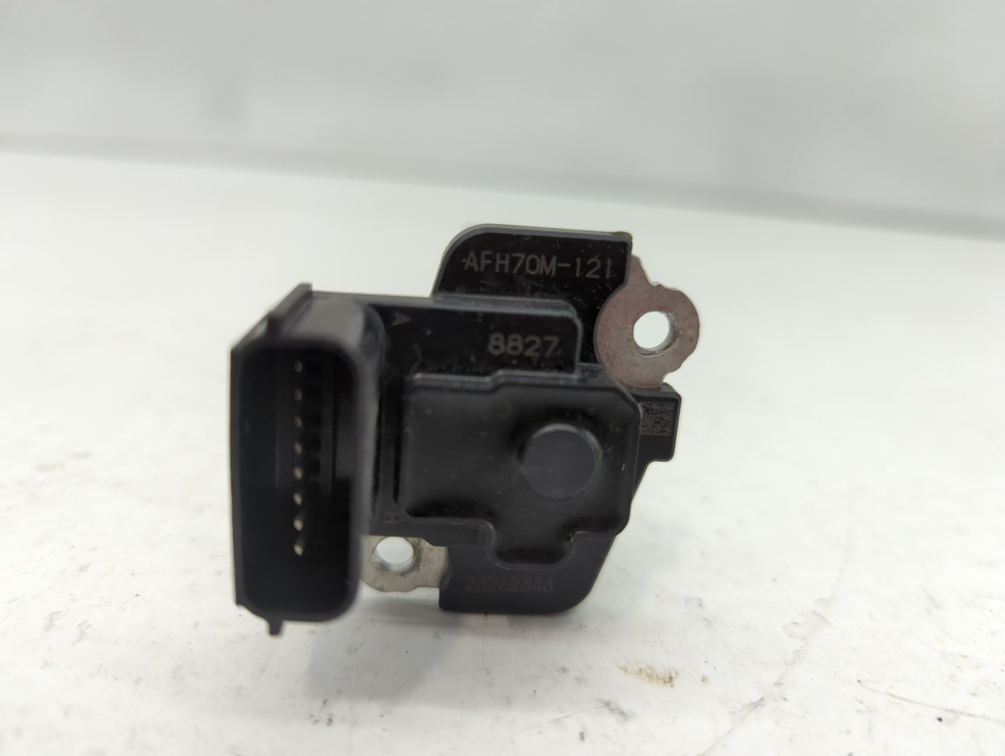 2002-2006 Cadillac Escalade Mass Air Flow Meter Maf - Oemusedautoparts1.com