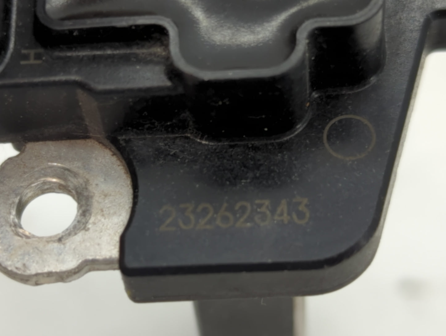 2002-2006 Cadillac Escalade Mass Air Flow Meter Maf - Oemusedautoparts1.com