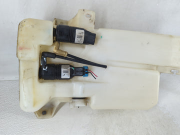 2002-2005 Cadillac Escalade Windshield Washer Fluid Reservoir Bottle Oem - Oemusedautoparts1.com