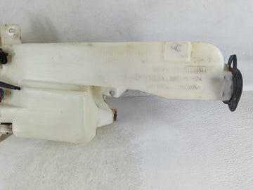 2002-2005 Cadillac Escalade Windshield Washer Fluid Reservoir Bottle Oem