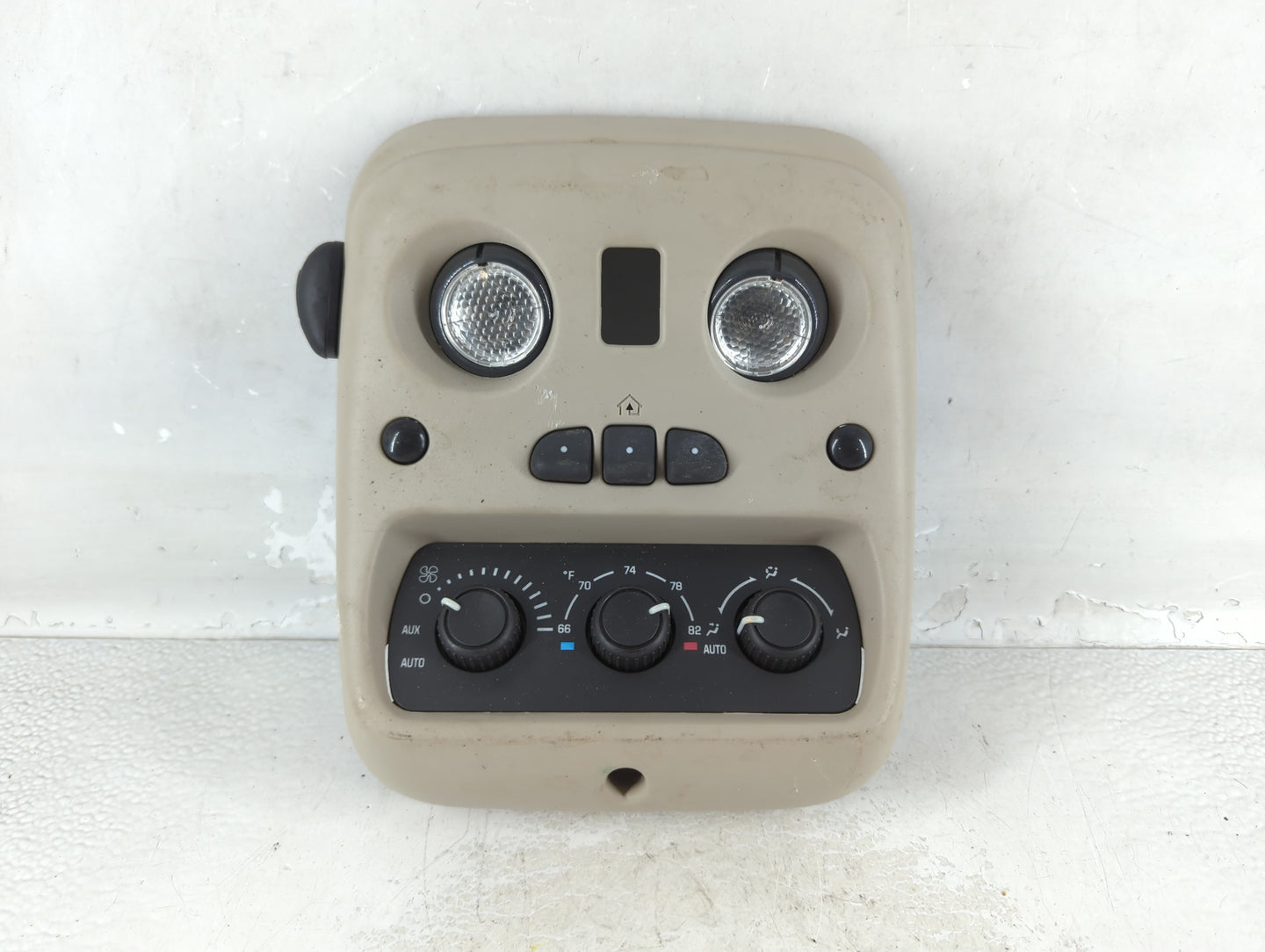 2003-2006 Cadillac Escalade Overhead Roof Console Interior Dome Light - Oemusedautoparts1.com
