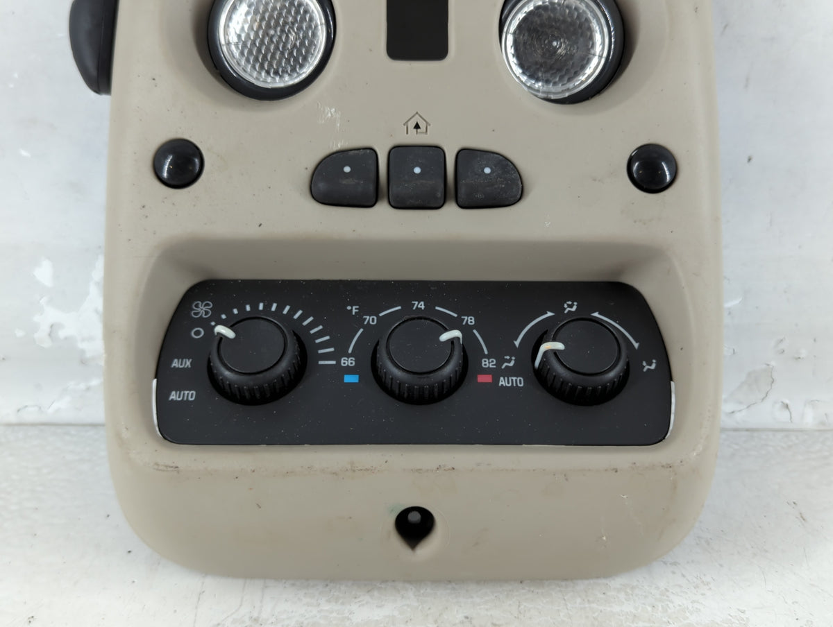 2003-2006 Cadillac Escalade Overhead Roof Console Interior Dome Light - Oemusedautoparts1.com
