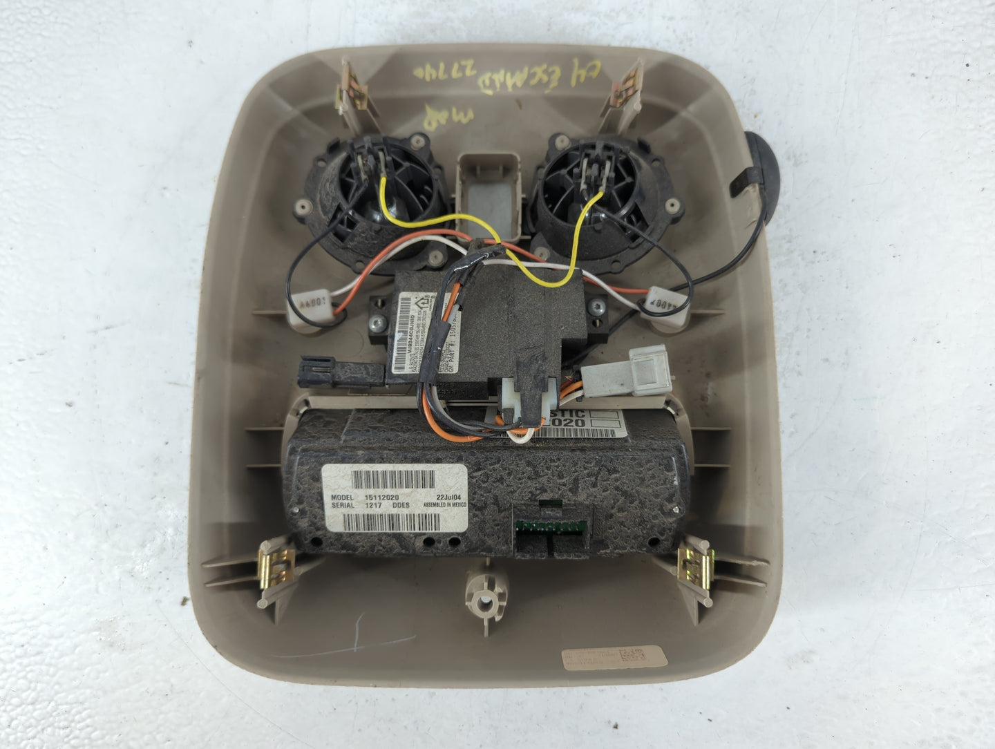 2003-2006 Cadillac Escalade Overhead Roof Console Interior Dome Light - Oemusedautoparts1.com