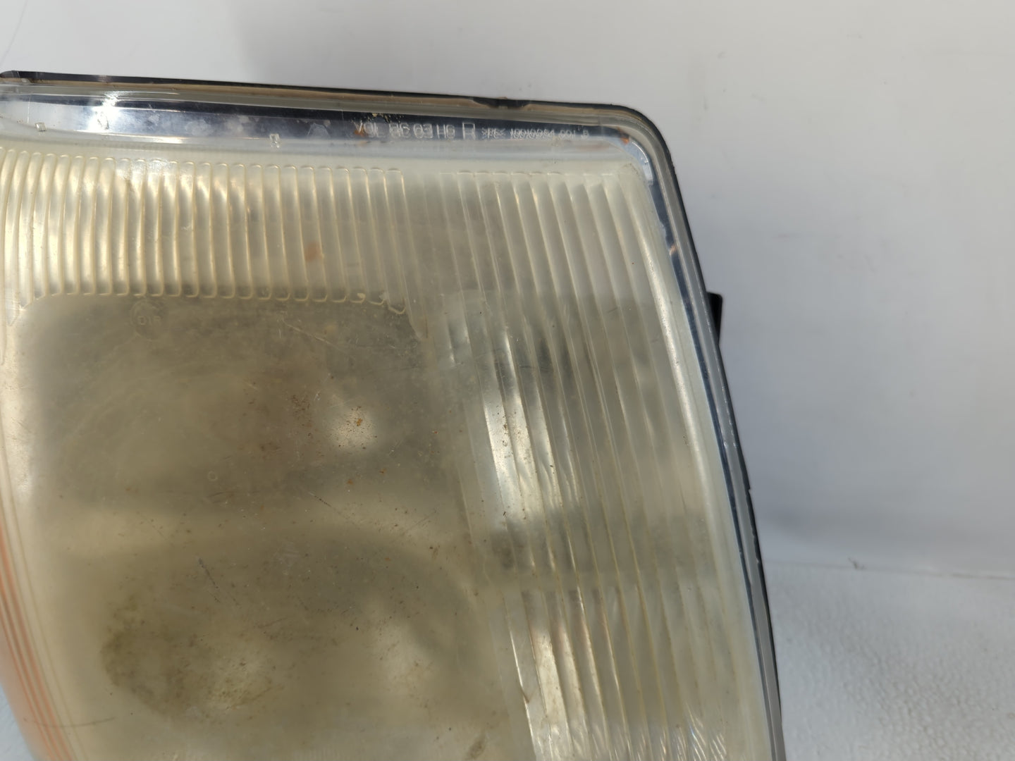 2003 Cadillac Escalade Esv Passenger Right Oem Head Light Headlight Lamp - Oemusedautoparts1.com