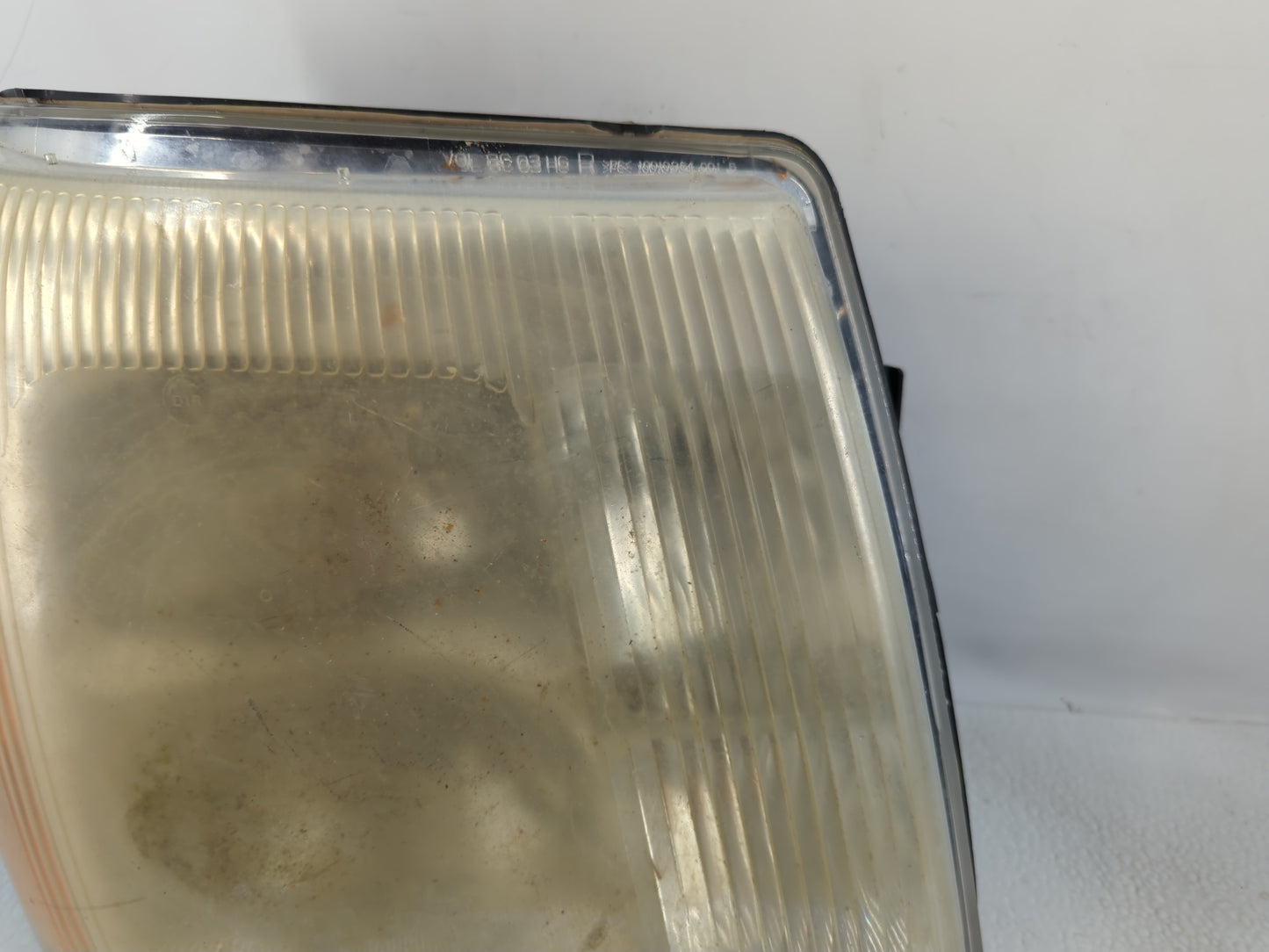 2003 Cadillac Escalade Esv Passenger Right Oem Head Light Headlight Lamp - Oemusedautoparts1.com