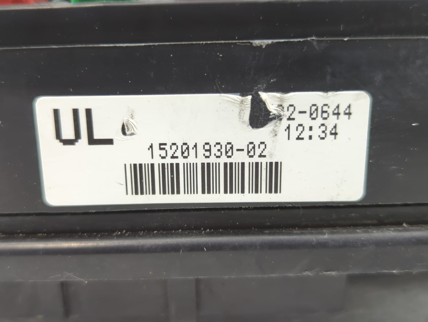 2003-2006 Cadillac Escalade Esv Fusebox Fuse Box Panel Relay Module P/N:15201930-02 Fits Fits 2003 2004 2005 2006 OEM Used A