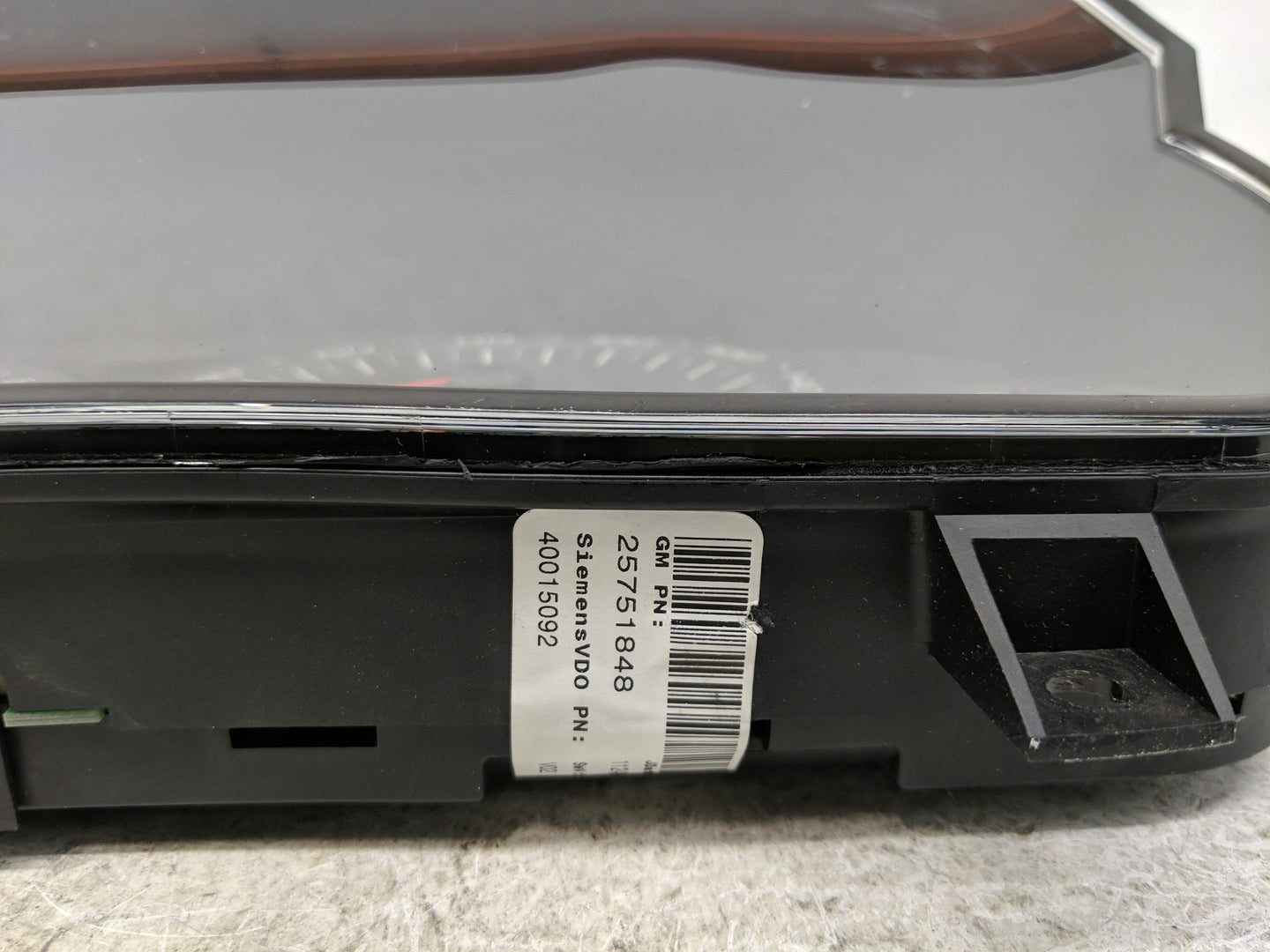 2004 Cadillac Srx Instrument Cluster Speedometer Gauges P/N:25751848 Fits OEM Used Auto Parts - Oemusedautoparts1.com