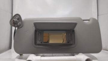 2004 Cadillac Srx Sun Visor Shade Replacement Driver Left Mirror Fits OEM Used Auto Parts - Oemusedautoparts1.com