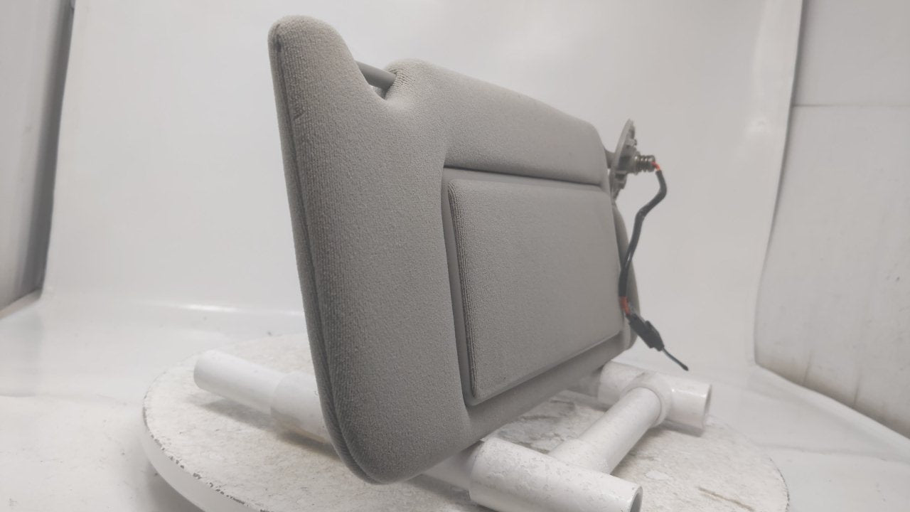 2004 Cadillac Srx Sun Visor Shade Replacement Passenger Right Mirror Fits OEM Used Auto Parts - Oemusedautoparts1.com