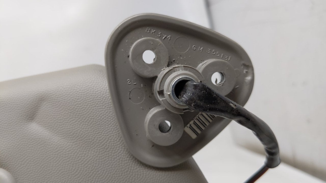 2004 Cadillac Srx Sun Visor Shade Replacement Passenger Right Mirror Fits OEM Used Auto Parts - Oemusedautoparts1.com