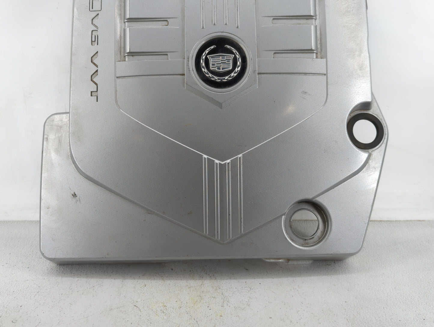 2004 Cadillac Srx Engine Cover - Oemusedautoparts1.com