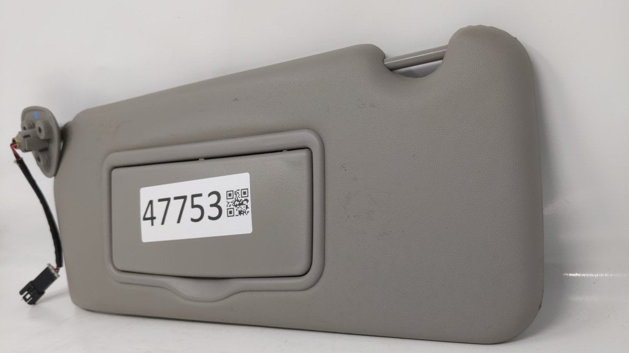 2004 Cadillac Srx Driver Left Sun Visor Sunvisor Gray - Oemusedautoparts1.com