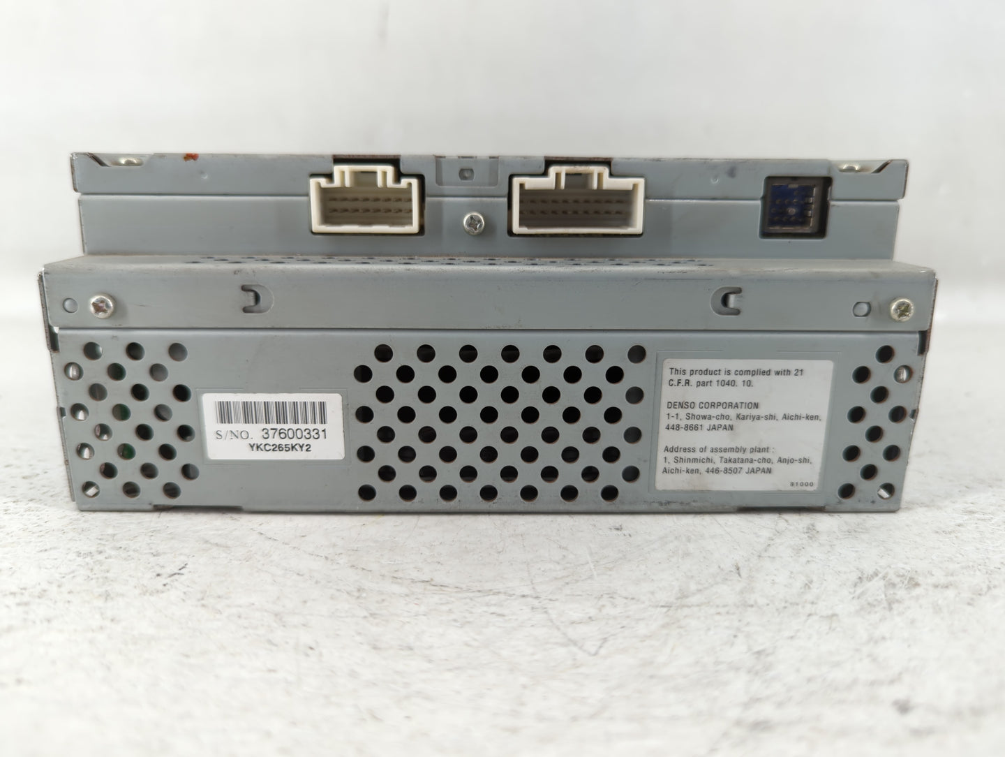 2004 Cadillac Srx Radio AM FM Cd Player Receiver Replacement P/N:YKC265KY2 Fits OEM Used Auto Parts - Oemusedautoparts1.com