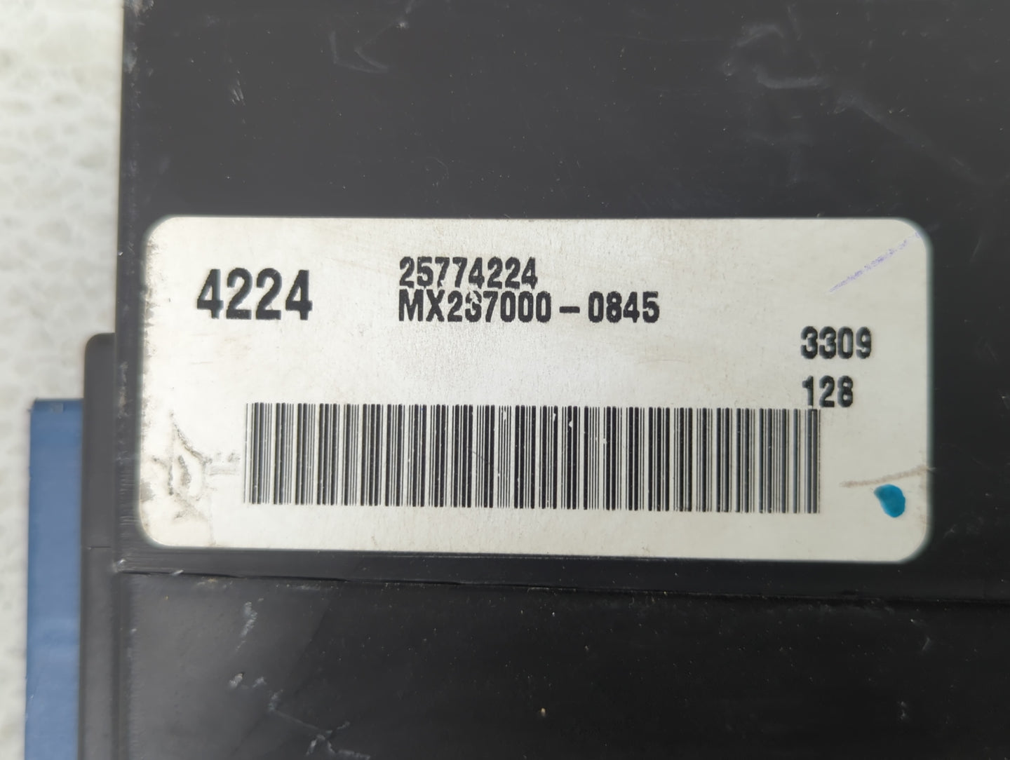 Cadillac Srx Am Fm Cd Player Radio Receiver - Oemusedautoparts1.com