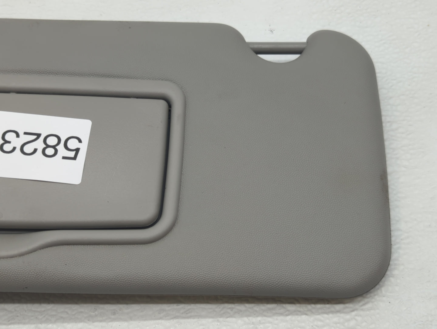 2004-2009 Cadillac Srx Sun Visor Shade Replacement Passenger Right Mirror Fits Fits 2004 2005 2006 2007 2008 2009 OEM Used A