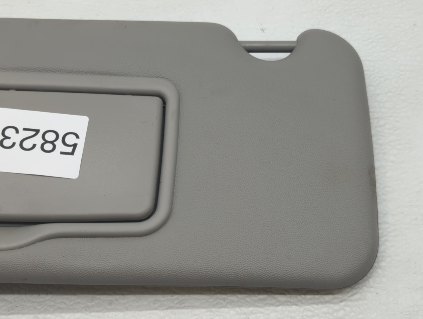 2004-2009 Cadillac Srx Sun Visor Shade Replacement Passenger Right Mirror Fits Fits 2004 2005 2006 2007 2008 2009 OEM Used A