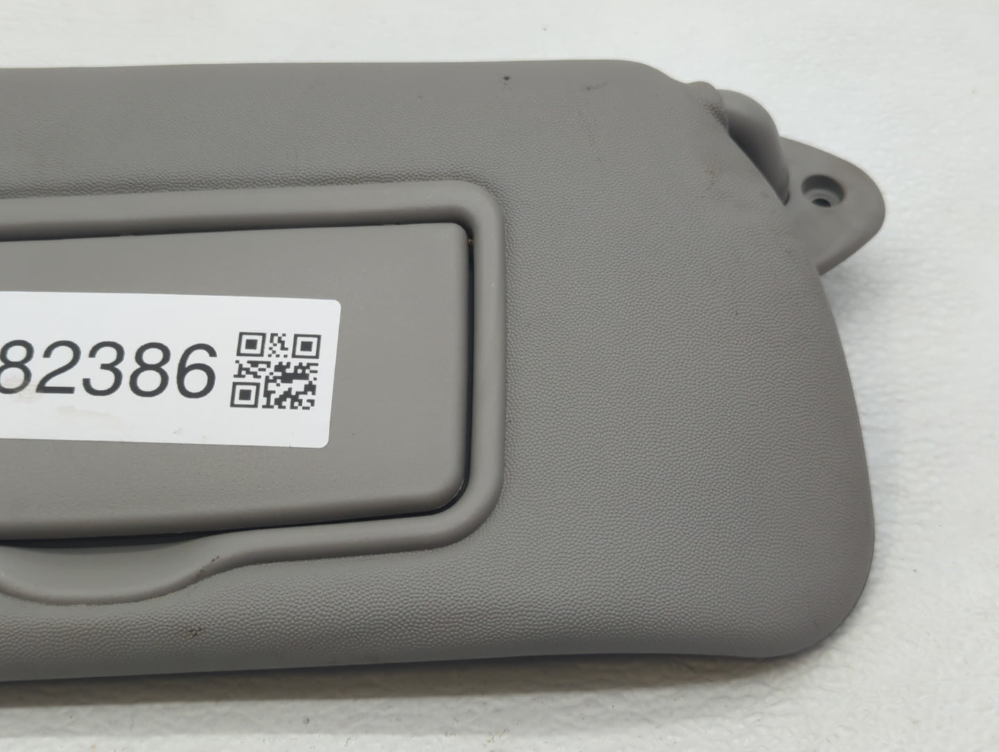 2004-2009 Cadillac Srx Sun Visor Shade Replacement Driver Left Mirror Fits Fits 2004 2005 2006 2007 2008 2009 OEM Used Auto 