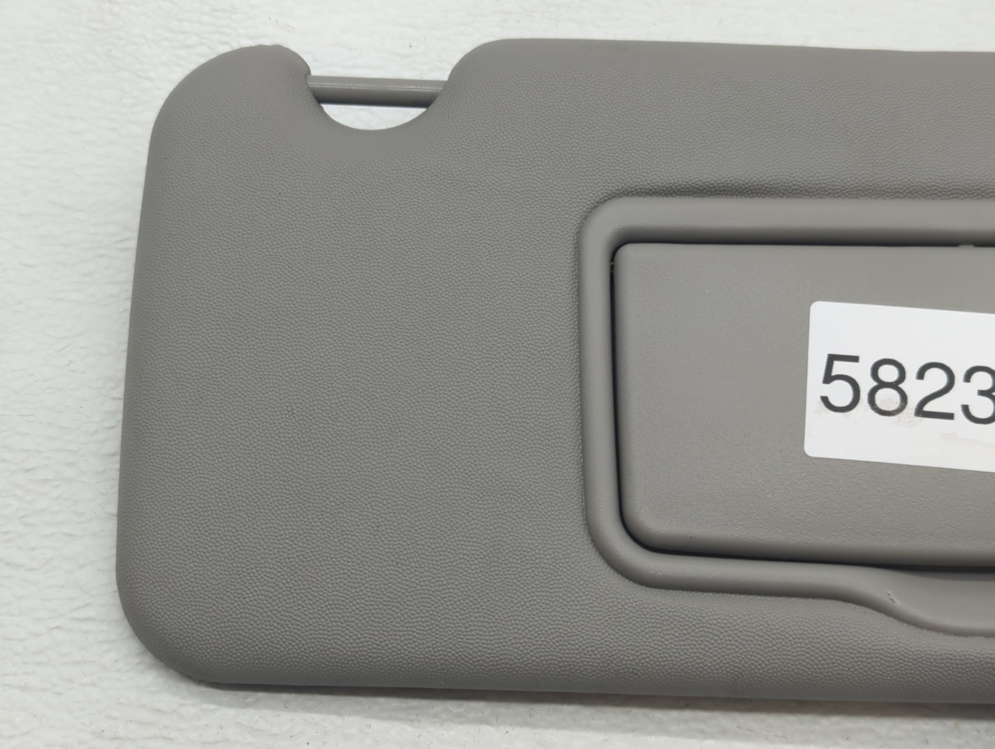 2004-2009 Cadillac Srx Sun Visor Shade Replacement Driver Left Mirror Fits Fits 2004 2005 2006 2007 2008 2009 OEM Used Auto 
