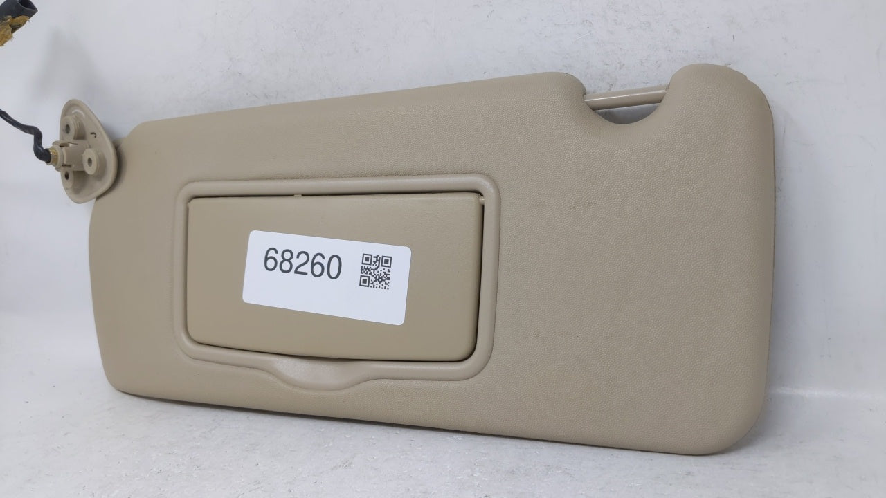 2004 Cadillac Srx Sun Visor Shade Replacement Driver Left Mirror Fits OEM Used Auto Parts - Oemusedautoparts1.com