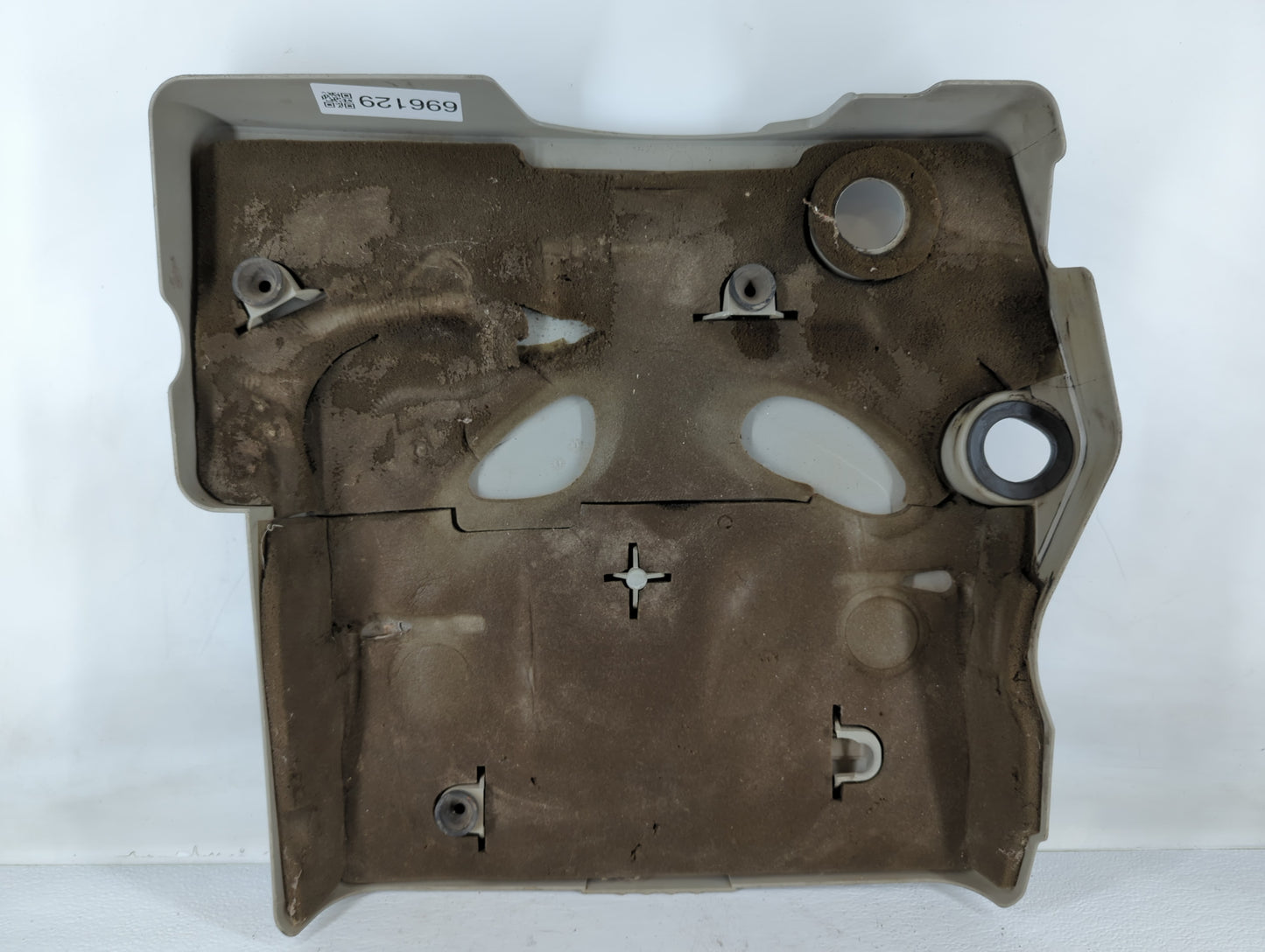 2004 Cadillac Srx Engine Cover - Oemusedautoparts1.com