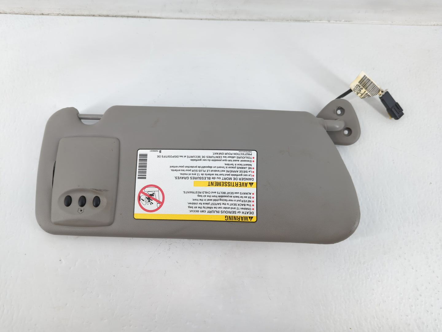 2004-2009 Cadillac Srx Sun Visor Shade Replacement Driver Left Mirror Fits Fits 2004 2005 2006 2007 2008 2009 OEM Used Auto 