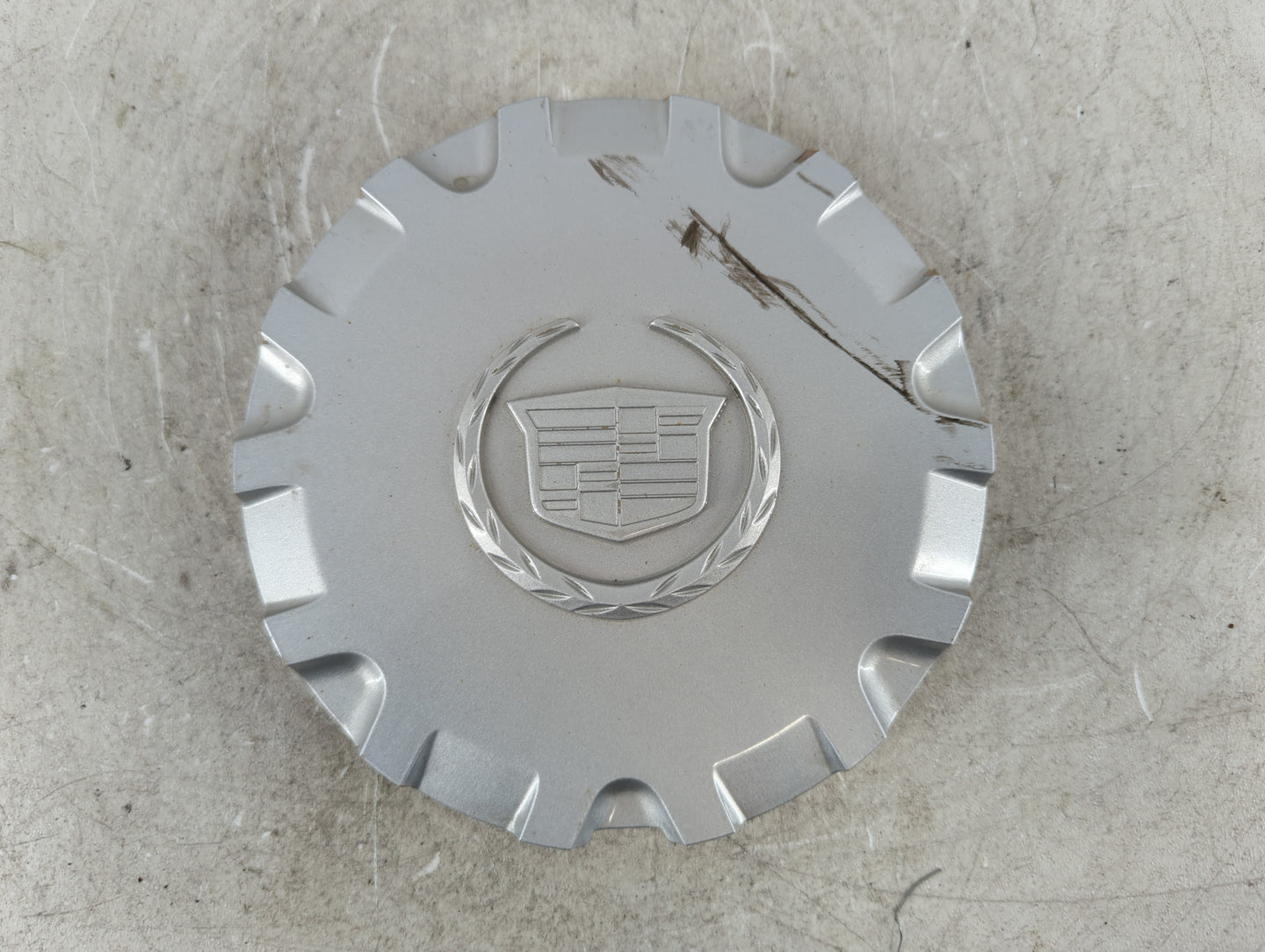2004 Cadillac Srx Rim Wheel Center Cap - Oemusedautoparts1.com