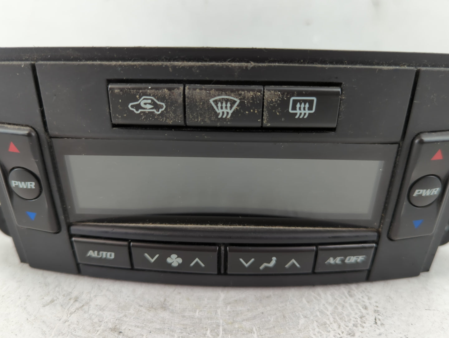 2004 Cadillac Srx Climate Control Module Temperature AC/Heater Replacement P/N:25765150 Fits OEM Used Auto Parts - Oemusedau