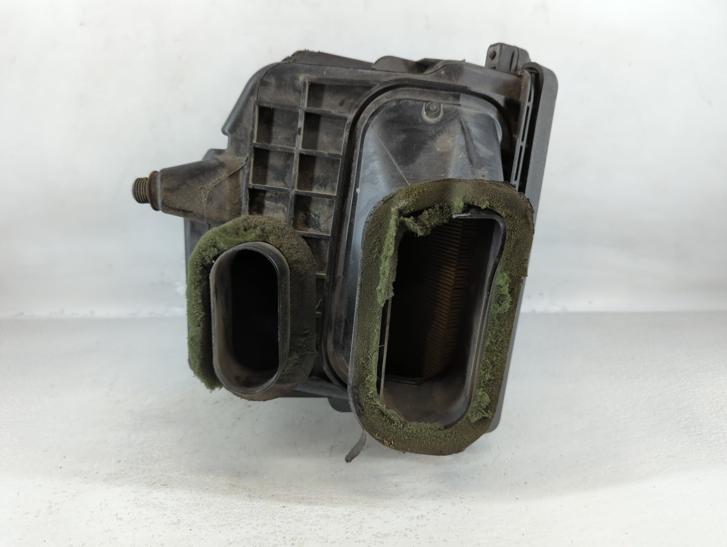 Chevrolet Avalanche Air Cleaner Intake-duct Hose Tube - Oemusedautoparts1.com