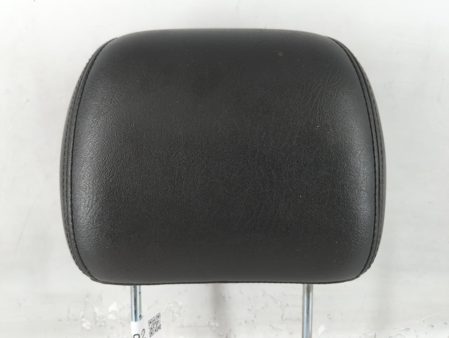 Chevrolet Avalanche Headrest Head Rest Front Driver Passenger Seat Black - Oemusedautoparts1.com