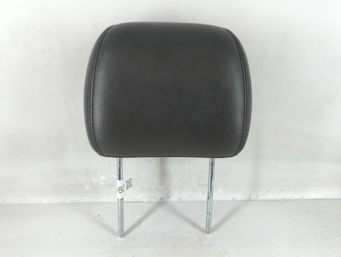 Chevrolet Avalanche Headrest Head Rest Front Driver Passenger Seat Black - Oemusedautoparts1.com