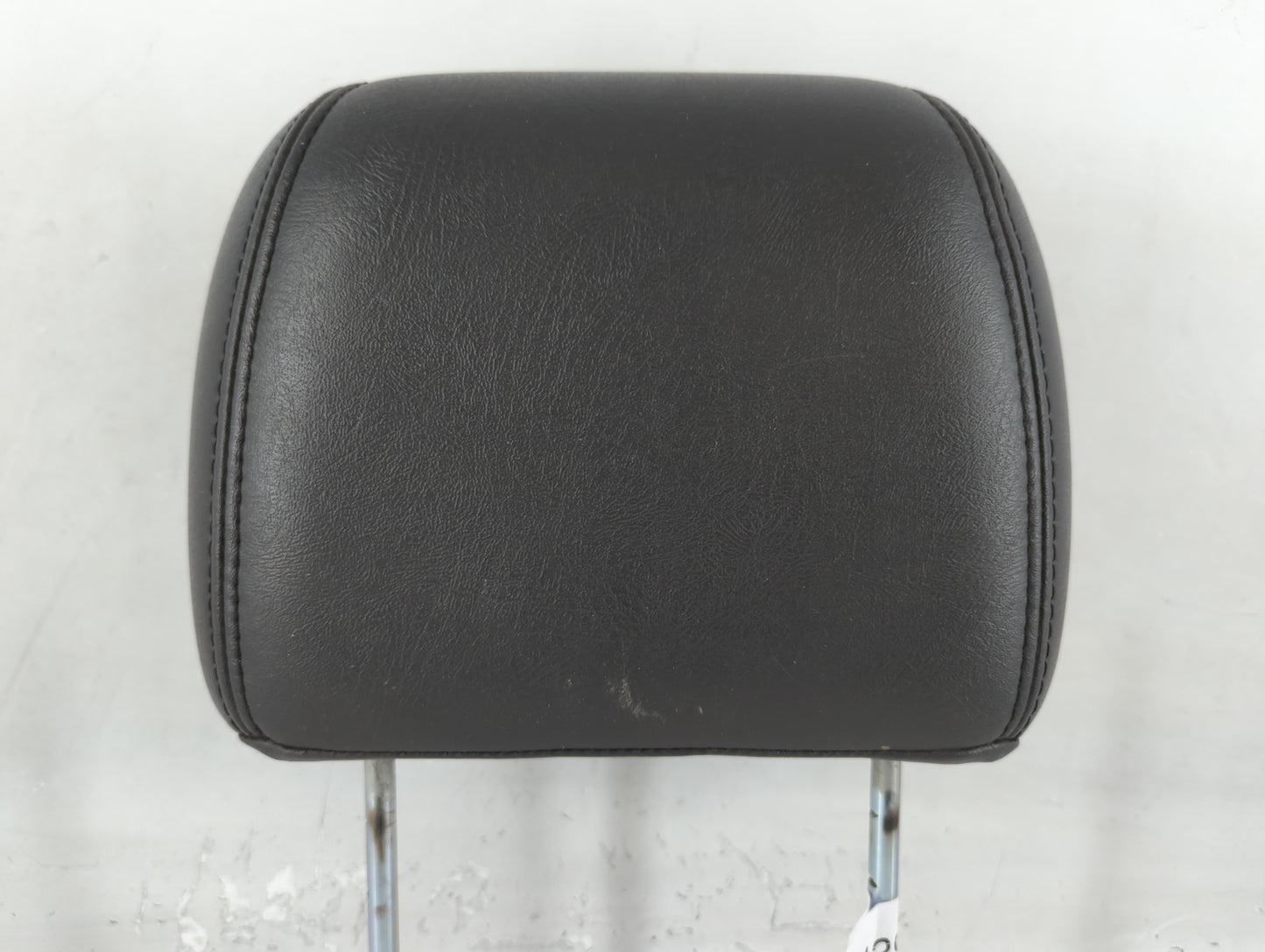 Chevrolet Avalanche Headrest Head Rest Front Driver Passenger Seat Black - Oemusedautoparts1.com