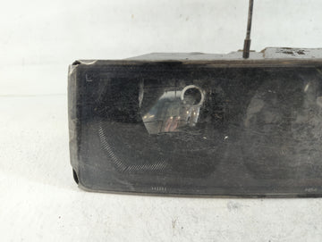 Chevrolet Avalanche Passenger Right Oem Head Light Headlight Lamp