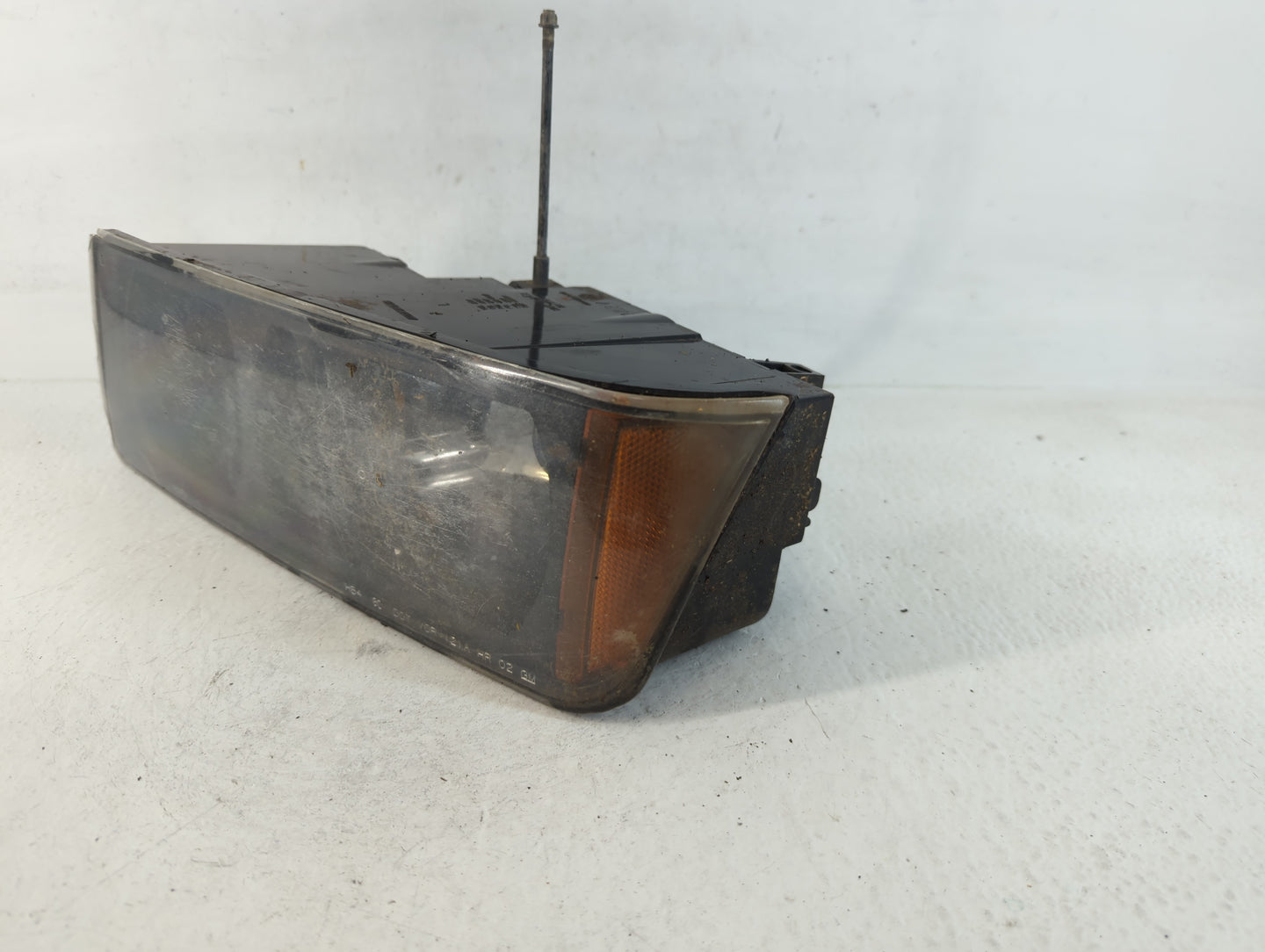Chevrolet Avalanche Passenger Right Oem Head Light Headlight Lamp - Oemusedautoparts1.com