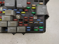 2003-2006 Chevrolet Avalanche 1500 Fusebox Fuse Box Panel Relay Module P/N:15201930-02 15328864 Fits Fits 2003 2004 2005 200