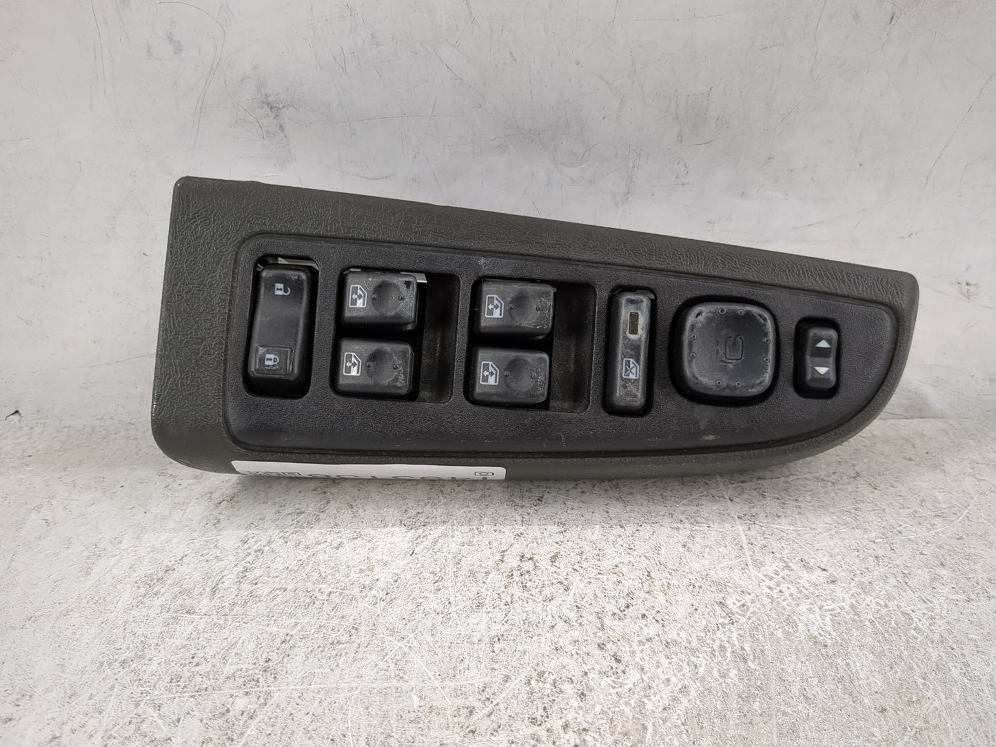 2003-2006 Chevrolet Avalanche 1500 Master Power Window Switch Replacement Driver Side Left P/N:15112971 BP2971X233190L54 Fit