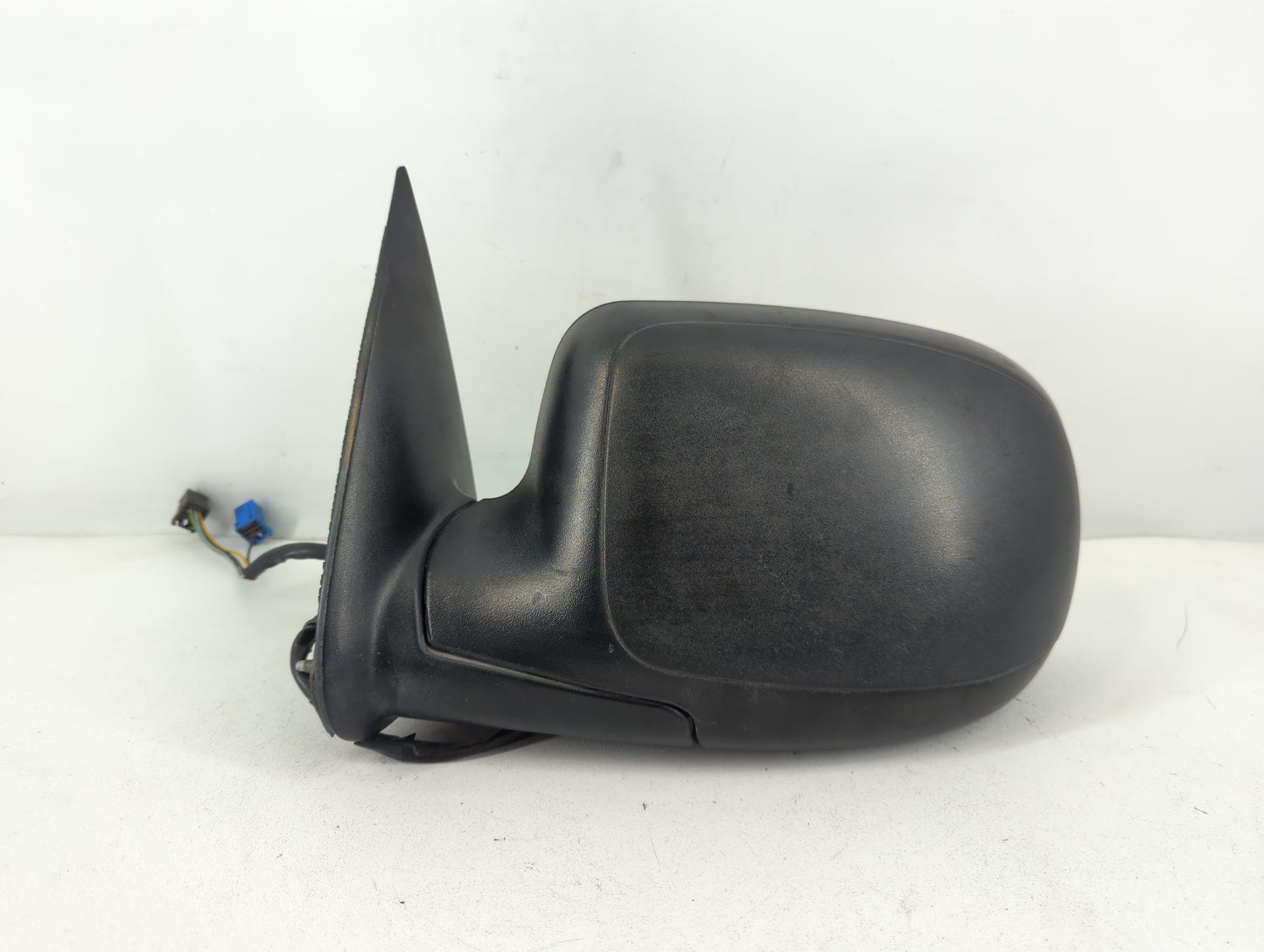 2003-2006 Chevrolet Avalanche 1500 Side Mirror Replacement Driver Left View Door Mirror P/N:92-07300-004 Fits OEM Used Auto 