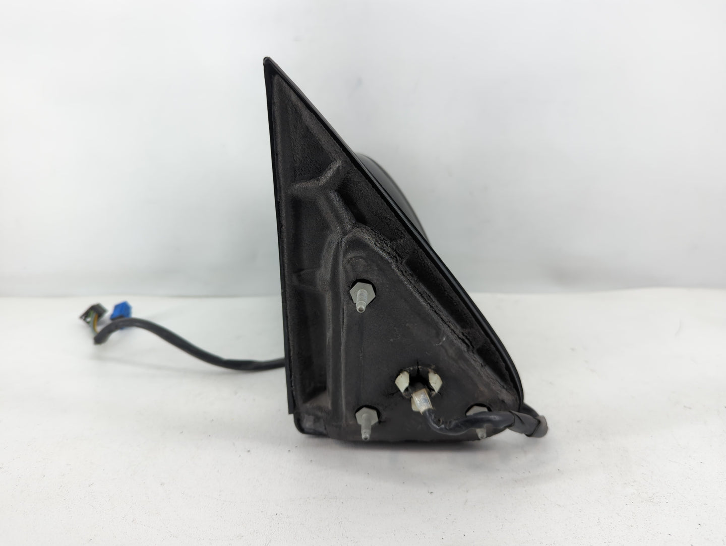 2003-2006 Chevrolet Avalanche 1500 Side Mirror Replacement Driver Left View Door Mirror P/N:92-07300-004 Fits OEM Used Auto 